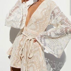 Pretty Little Thing Lace Romper | XS